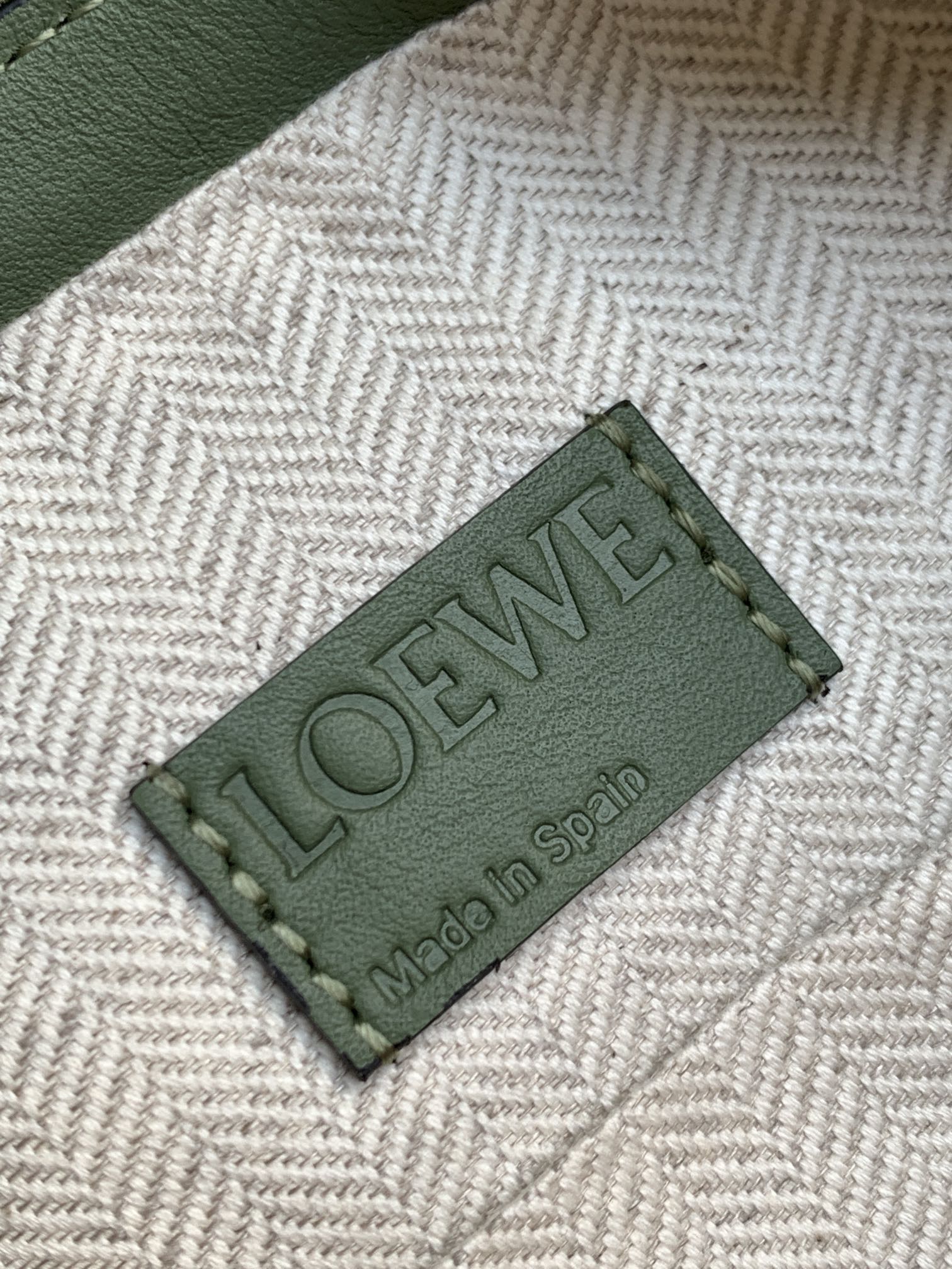 Loewe Puzzle Bags